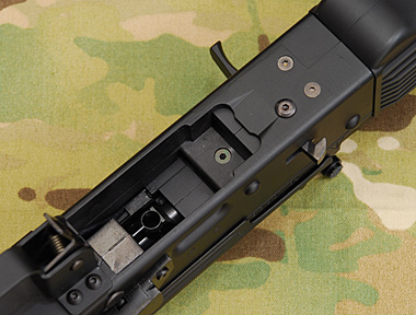 AK74MN レシーバー下面