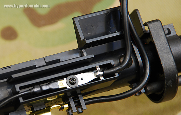 AK74MN 仕切りの加工2