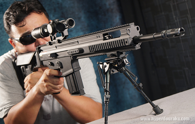 スコープとバイポッド