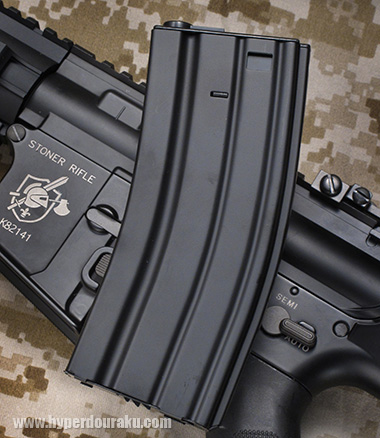 ゼンマイ給弾式の300連多弾マガジン