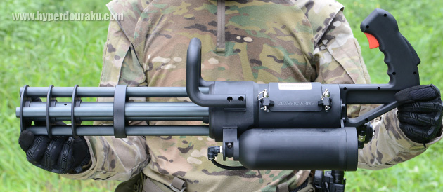 CLASSIC ARMYのM132 MICROGUN 左