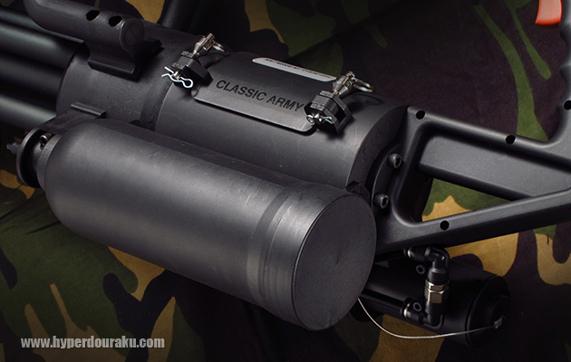 ガス缶ごと挿入