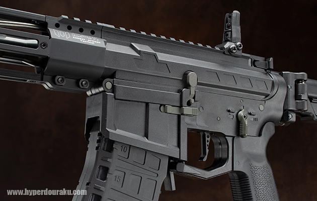 レシーバーが樹脂製