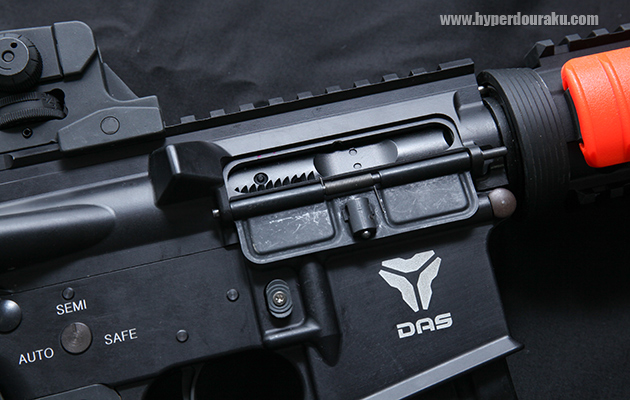 ボルトキャリアの形状がやけにリアル