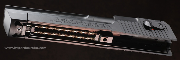 リコイルスプリング