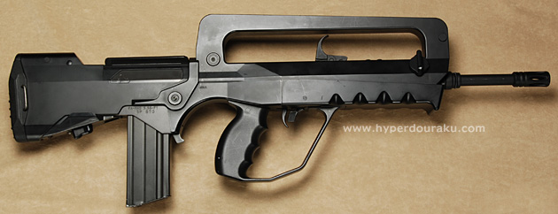 FA-MAS スーパーバージョン 右側面