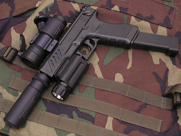 アタッチメント マウントレイル