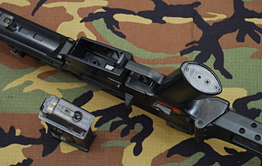 グリップに内蔵するモーター