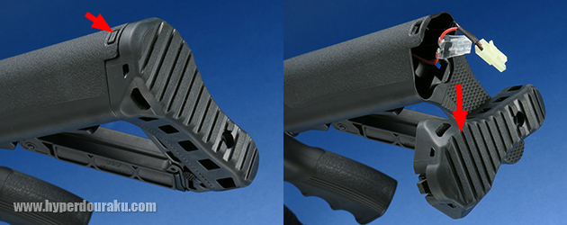 バッテリースペースにアクセス