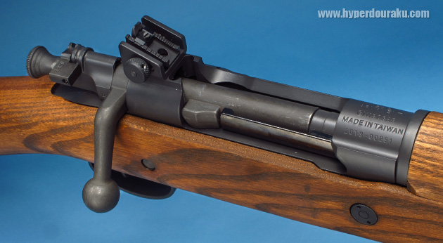 コッキングハンドル