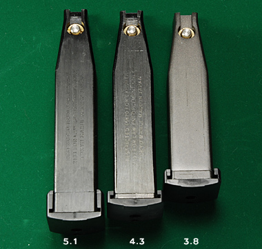 マガジンケースも付属