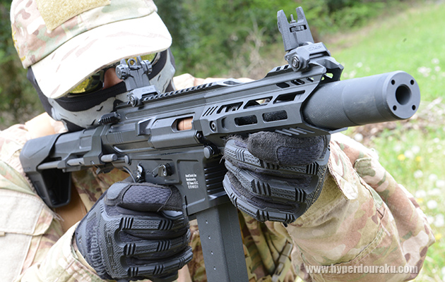 キレのよい射撃感