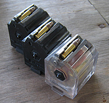 実銃の.22口径ライフルのマガジン