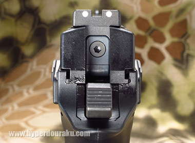 ホワイトドット