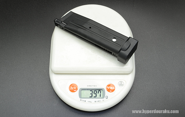 マガジン重量は397g