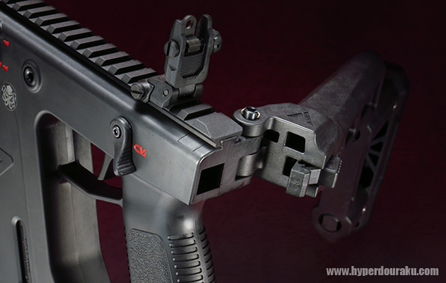 ストックを折りたたむ