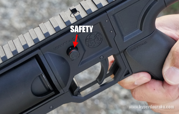 クロスボルト式のセーフティ