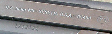 実銃M9の刻印