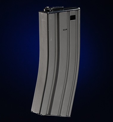 マガジンは6mmBB弾を68発装填可能