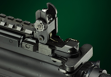 ウィンテージダイアルで左右の調節