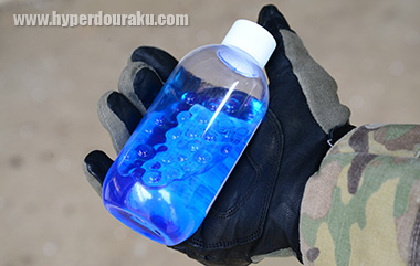 ボトルに180mlの水