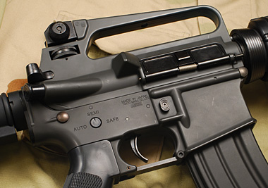 レシーバー右側面