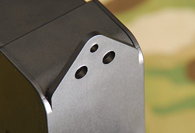 リアサイトはロアフレームと一体