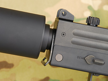 ハンガー(スイベル)に密着