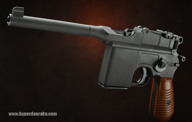 フレームはHW樹脂製