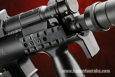 ライト装着用のサイドレール