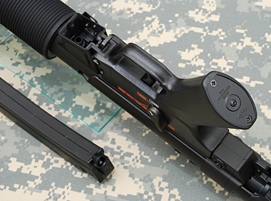 グリップにはEG700モーターを搭載