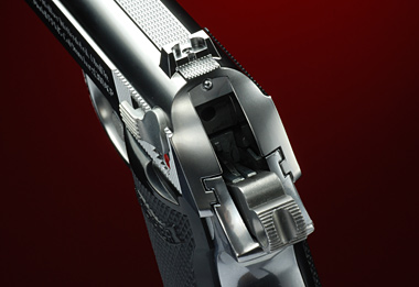 ハンマーを起こす