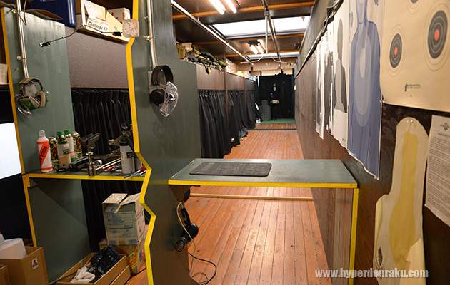 店内のシューティングレンジ