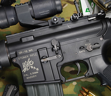 レシーバー左側面