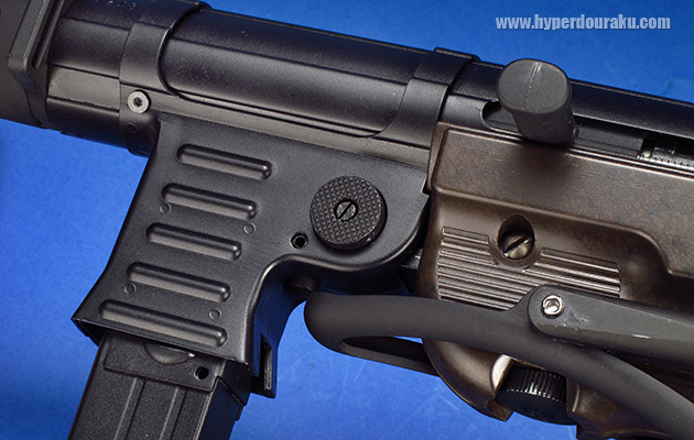 マガジンキャッチ