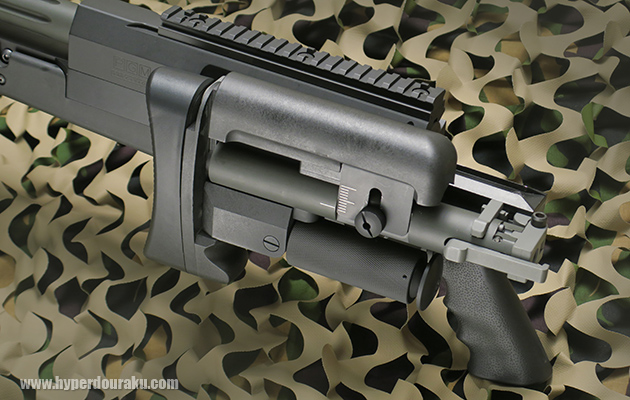 ストックは折り畳むことも可能