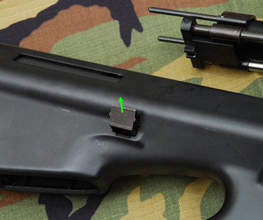 テイクダウンラッチ