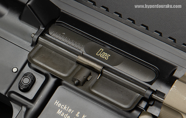 ダミーボルトカバーは立体感