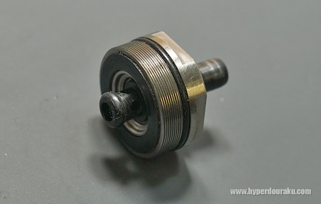 シリンダーヘッド