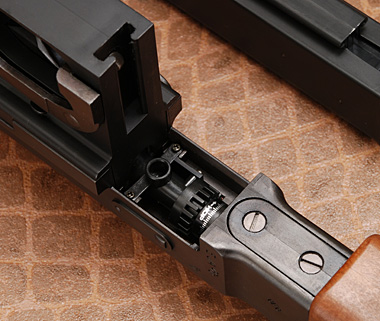 トンプソンM1A1 ホップアップ調節ダイヤル