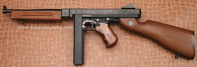 トンプソンM1A1 左側面