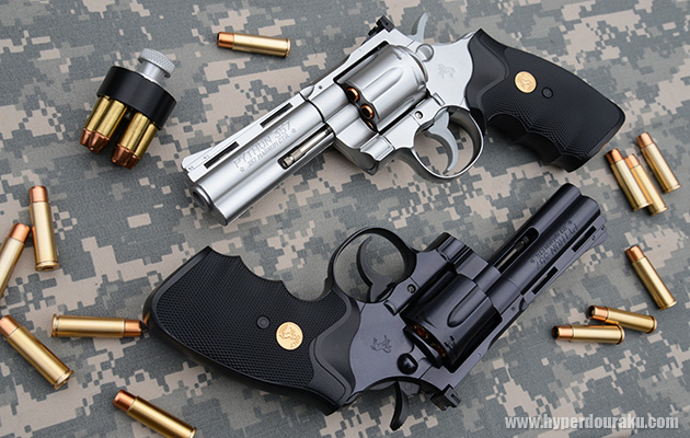 シルバーとブラックモデルの両方を購入