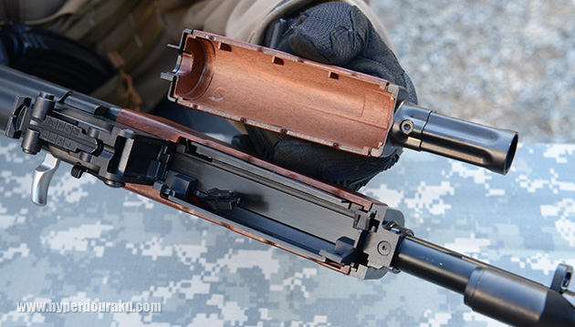 バッテリースペース