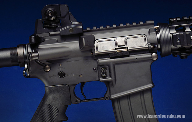 フレームはアルミダイキャスト製