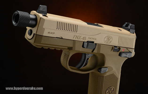 重量感とゴツさ