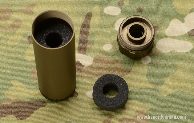 素材はアルミ製