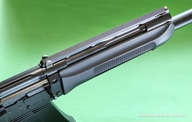 ハンドガード上部