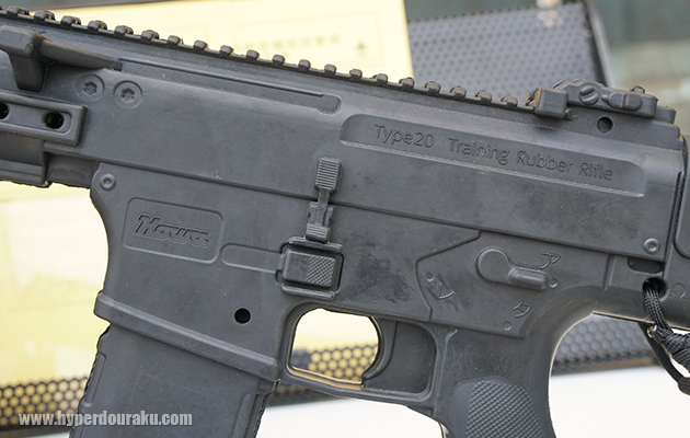 レシーバー左面