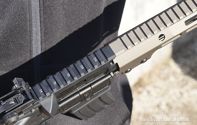 フラットトップレイル