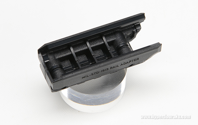 アンダーマウントレール